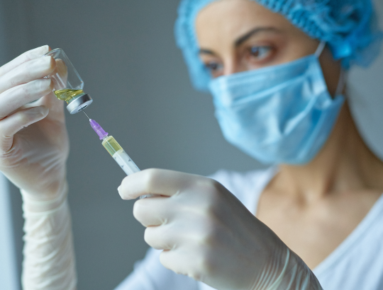 Безопасность лекарств: отчет FDA за апрель-июнь 2023 года